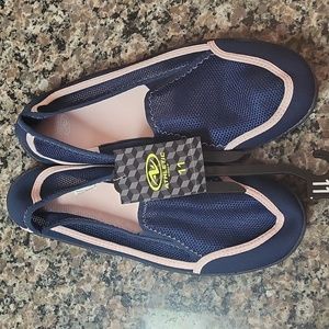 Womens Atletic Works Navy/ Pink Aqua Pallet Water Shoe New w tags